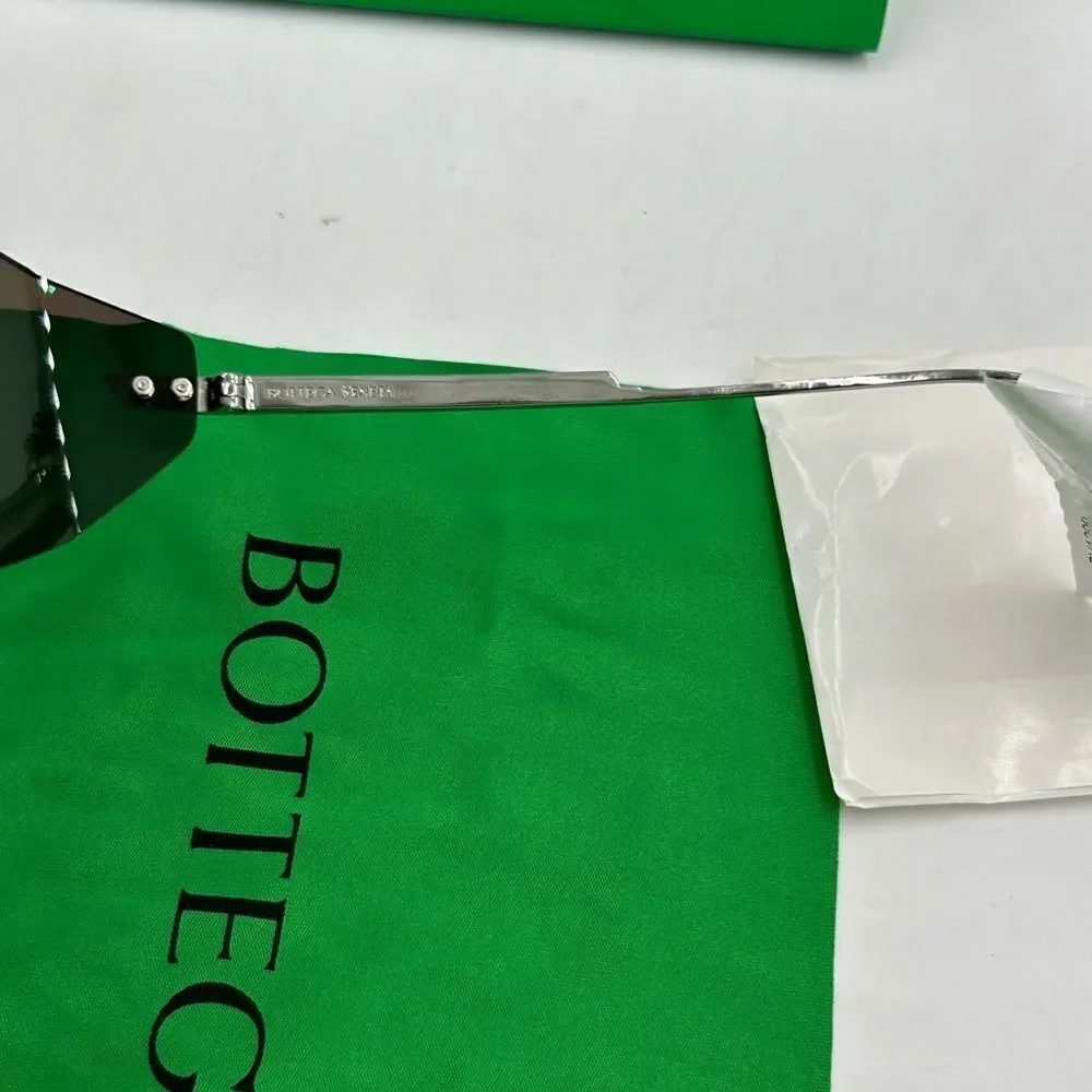 Men's Bottega Veneta futuristic shield sunglasses made in Italy
